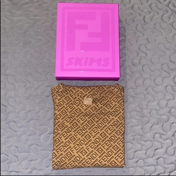 FENDI x SKIMS HIGH NECK BODYSUIT 2XL IN CALIFORNIA (TAN) - Picture 7 of 13